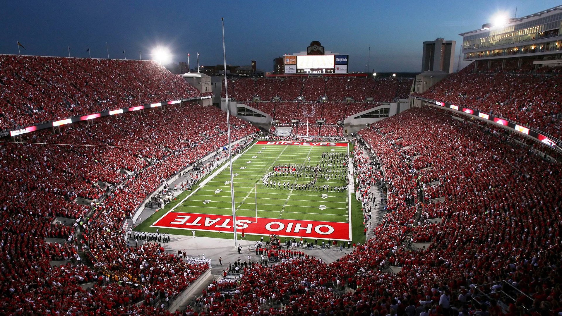 世界杯战术大揭秘:变化多端引爆现场!,世界杯比赛分析